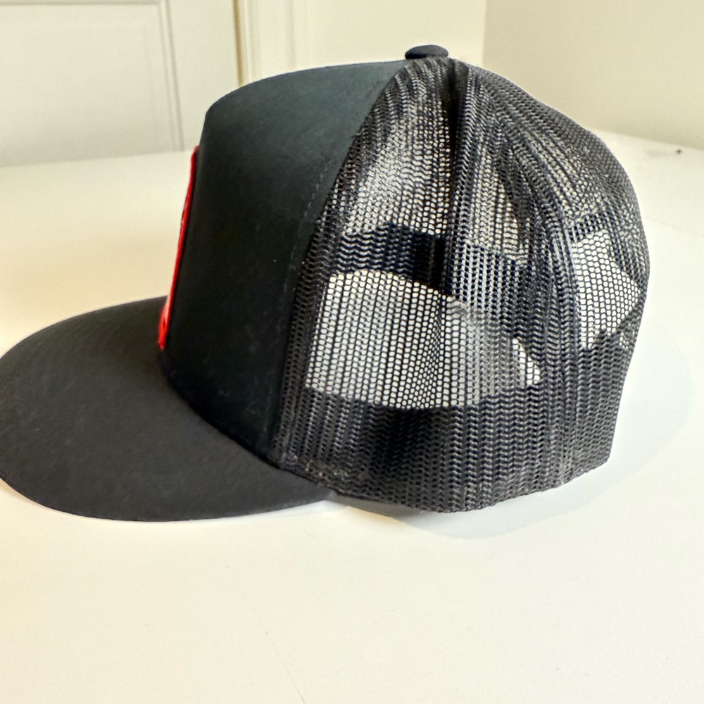 Black Mount Rainier Patch Mesh Back Trucker Hat - Picture 5 of 9